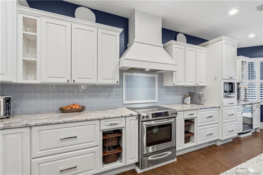 Photo 3 at 2551 NW Windemere Drive, Jensen Beach