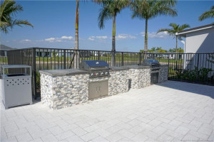 Photo 48