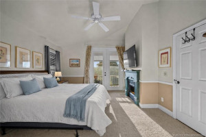 Upstairs Primary Bedroom