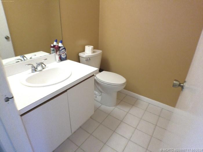 121 SW South River Drive #105, Stuart FL - photo 14 of 46