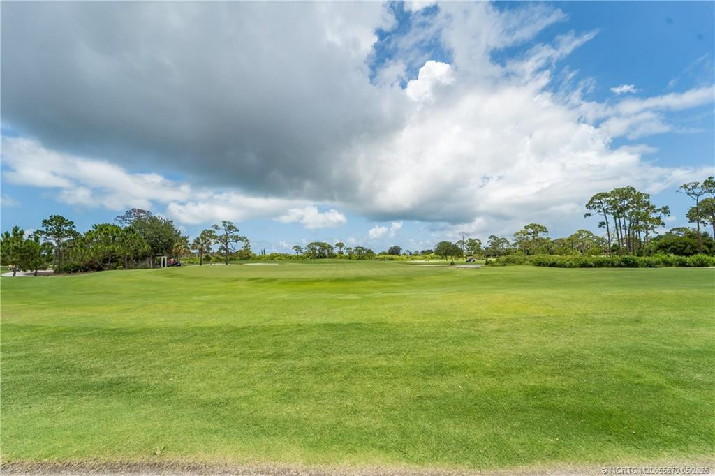 Photo 7 at 7737 SE Manhasset Place, Hobe Sound