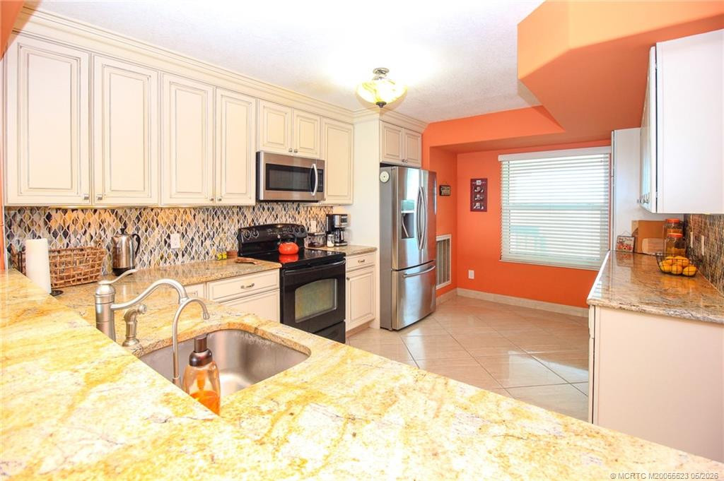 Photo 7 at 2571 NE Ocean Boulevard 406, Stuart