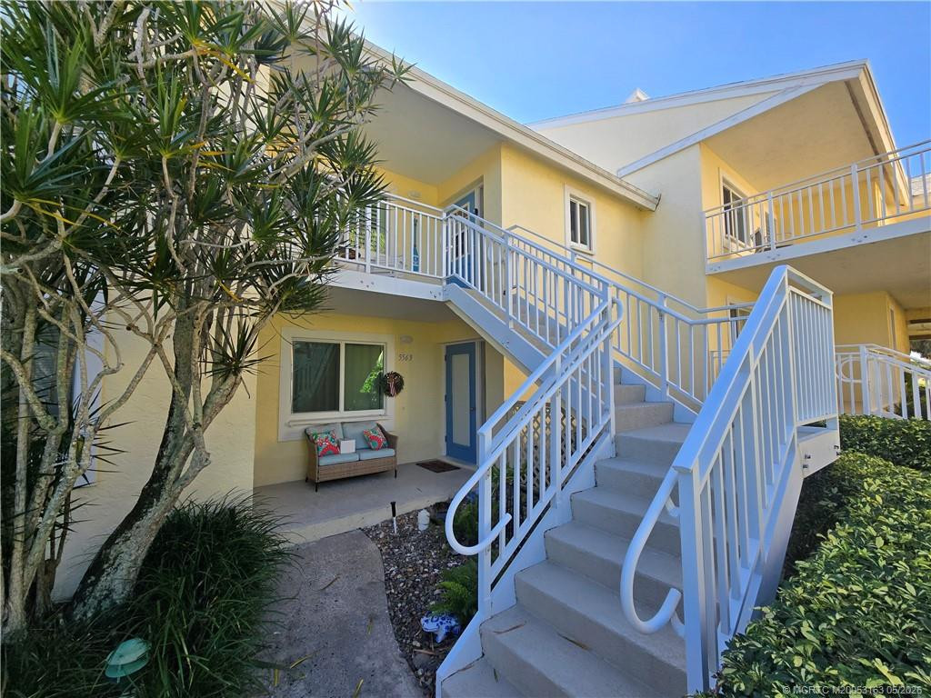 Photo 4 at 5564 NE Gulfstream Way, Stuart