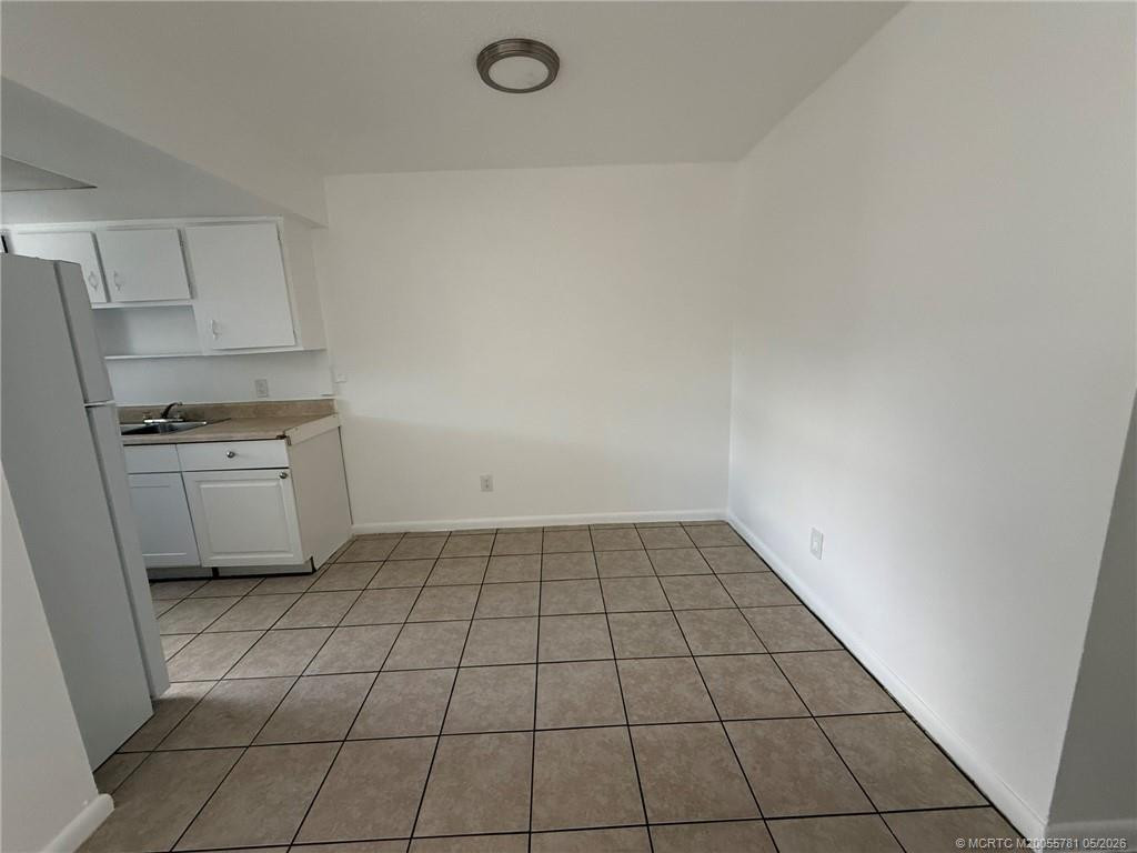 Photo 3 at 1865 40th Avenue 1, Vero Beach