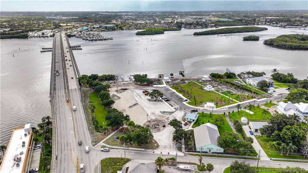 Photo 6 at 814 SW 29th Street, Palm City