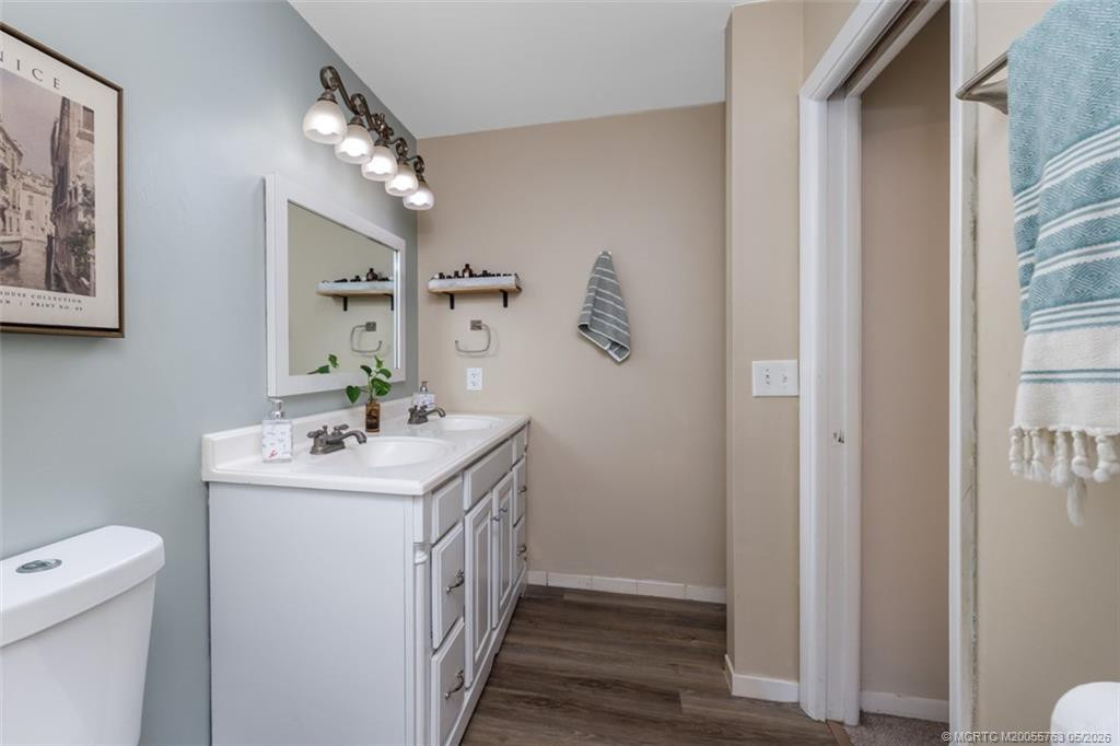 Primary ensuite bath
