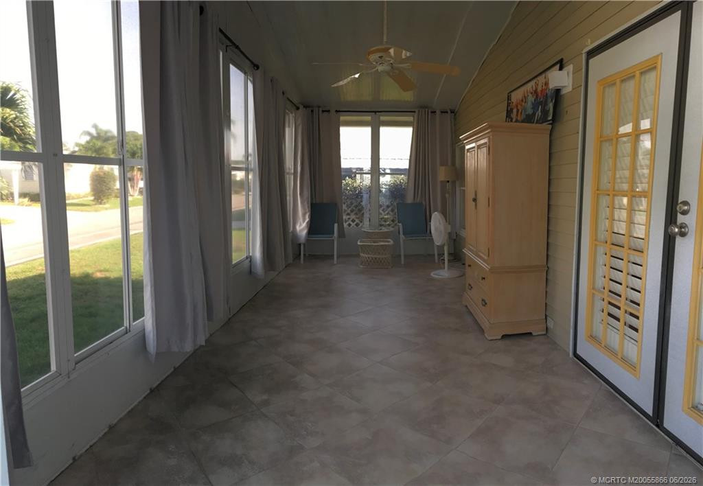 FLORIDA ROOM