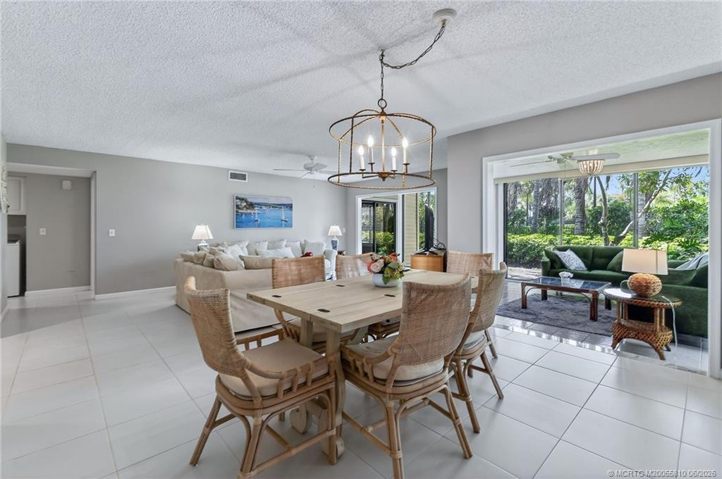 5152 SE Club Way 104, Stuart – Condominium for rent