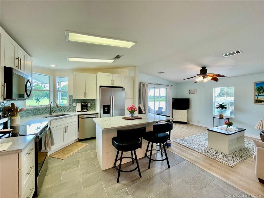 Brand new island with cabinets.
