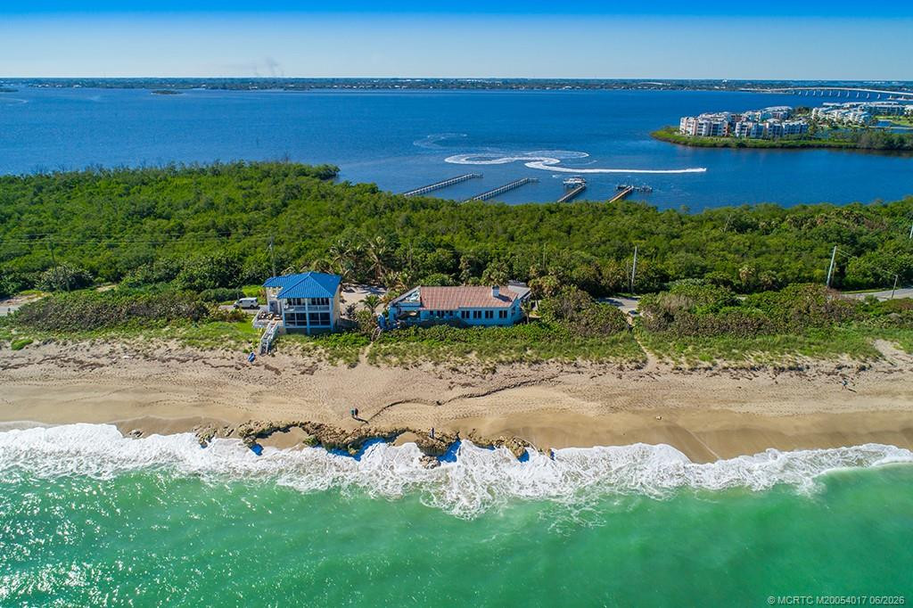 8 bedroom Single Family Residence at 23 NE Macarthur Boulevard, Yacht Club Beach, Stuart — photo 3