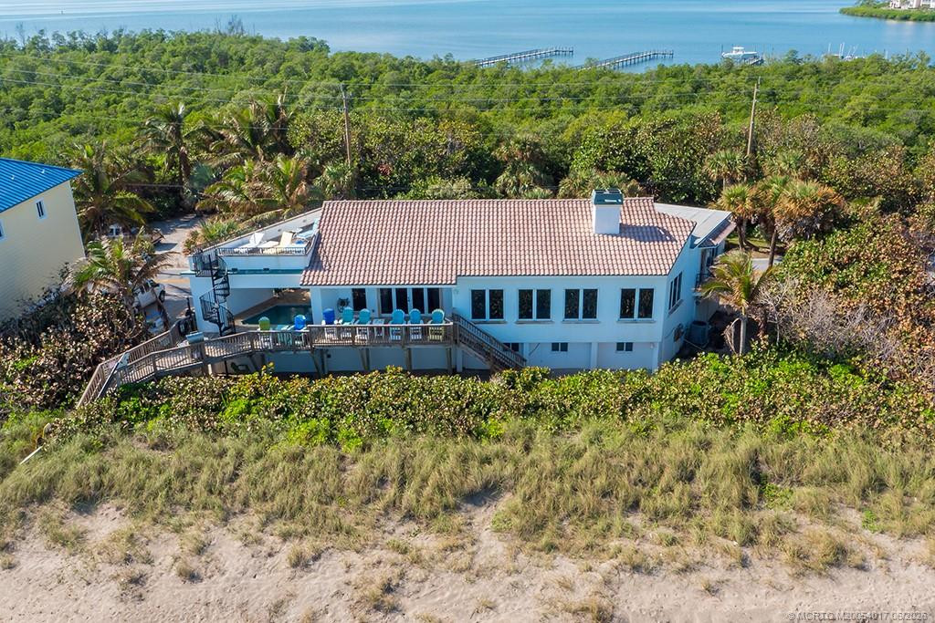 23 NE Macarthur Boulevard, Stuart FL - photo 9 of 96