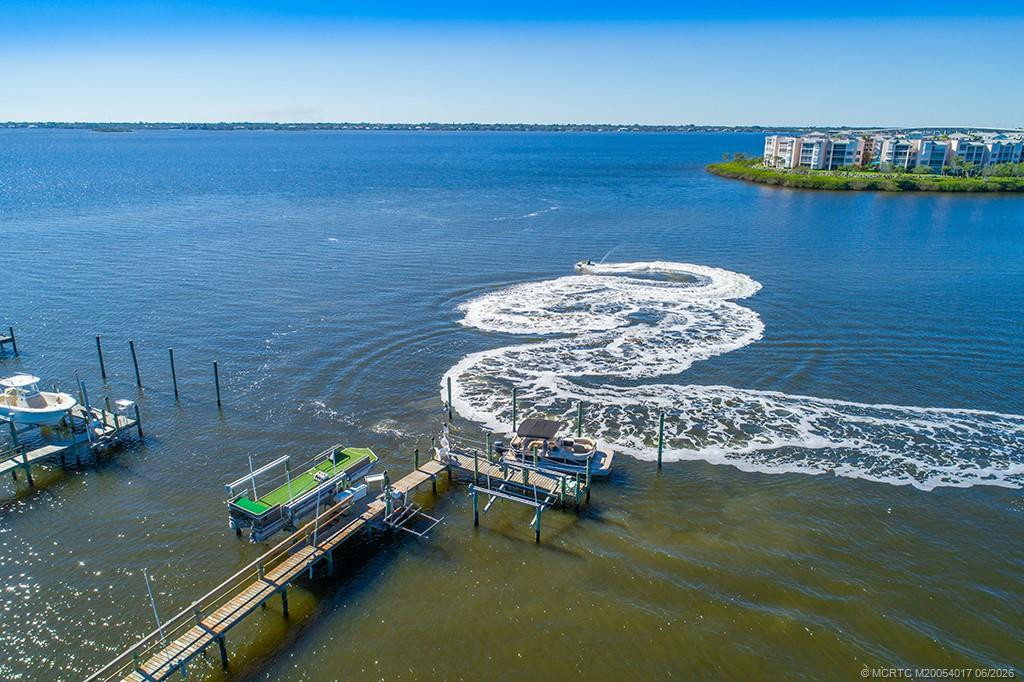 23 NE Macarthur Boulevard, Stuart FL - photo 13 of 96