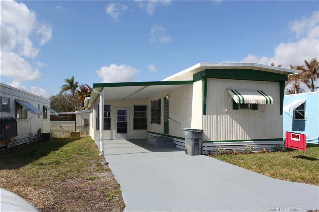 Property photo for 605 NE South Seas Way, Jensen Beach, FL 34957