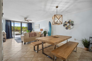 Dining/ Living Room