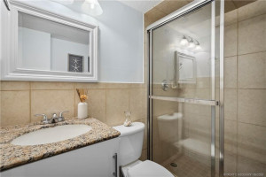 2nd Bathroom