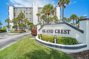 Welcome to Island Crest