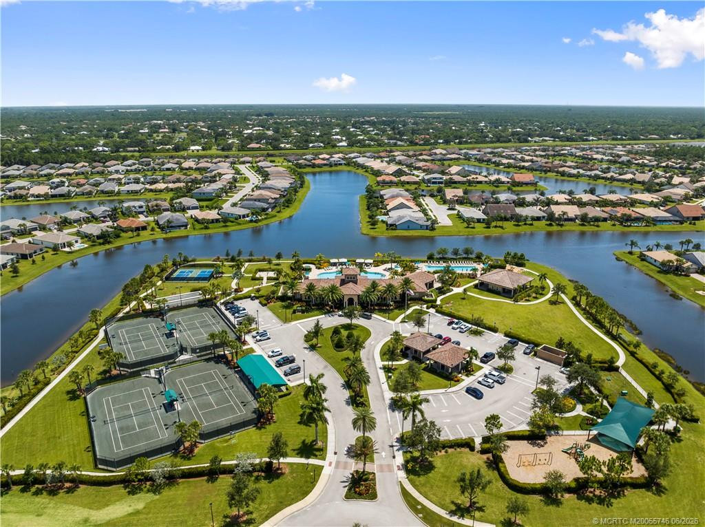 3 bedroom Single Family Residence at 600 SE Villandry Way, Veranda Gardens East Ph 4, Port St. Lucie — photo 3
