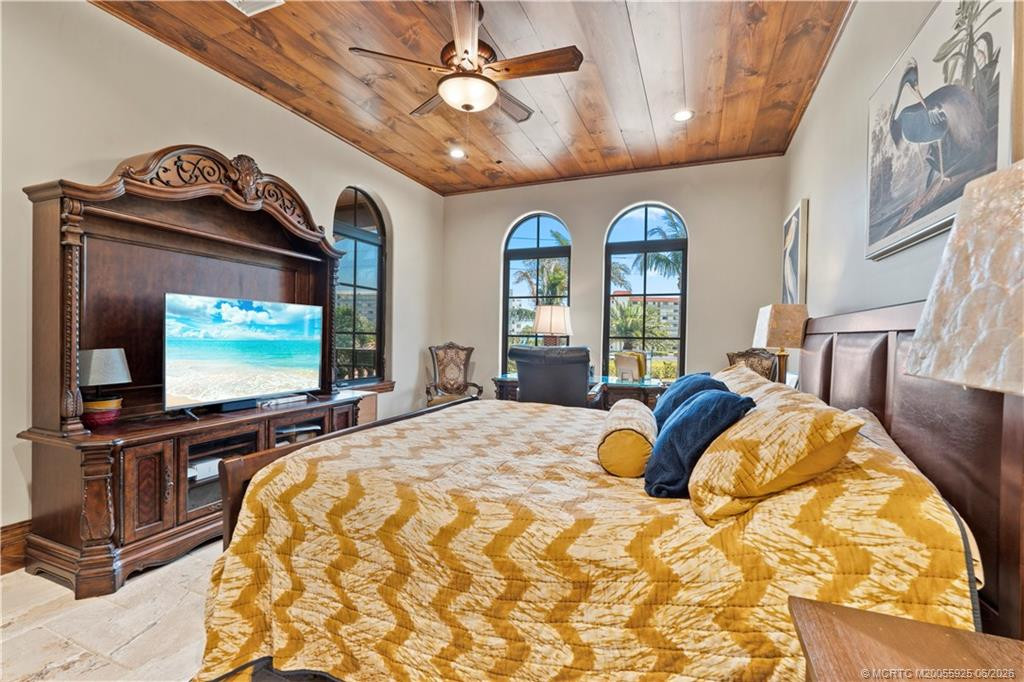10173 S Ocean Drive D2 — photo 37