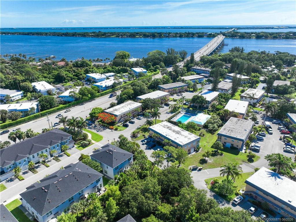 Photo 4 at 1824 SE Ocean Cove Way, Stuart