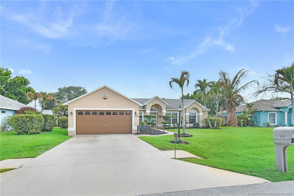 526 NE Vanda Terrado, Jensen Beach 34957 home for sale