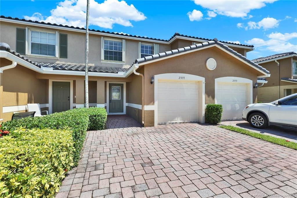 2977 SE Lexington Lakes Drive, Stuart – Townhouse for sale