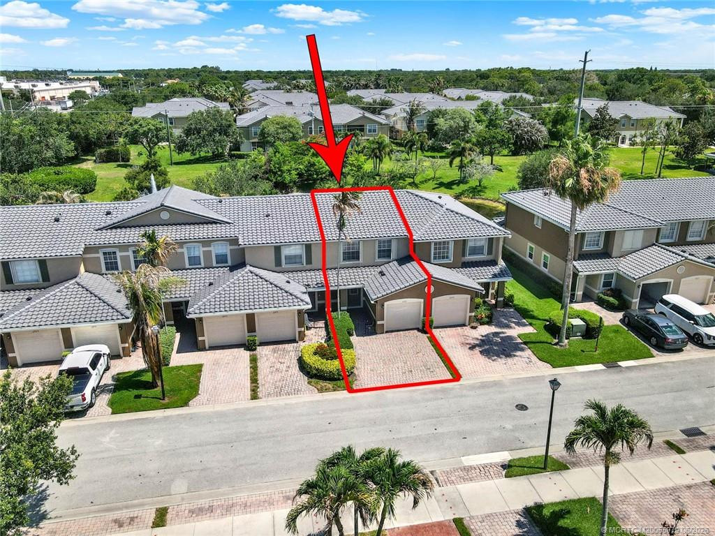Photo 3 at 2977 SE Lexington Lakes Drive, Stuart