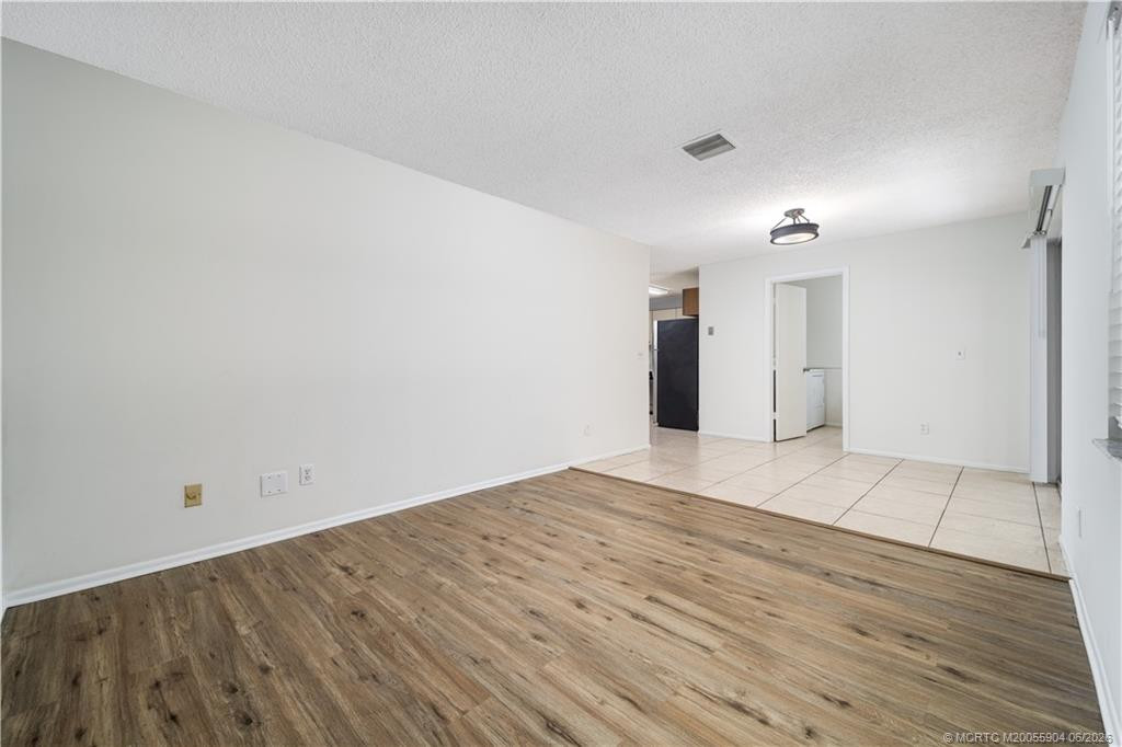 Flex space for den, office, playroom.