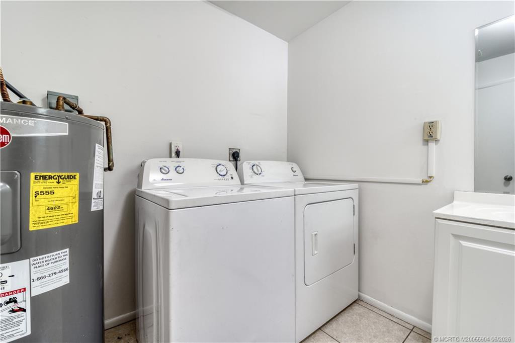 Laundry area in guest bathroom.