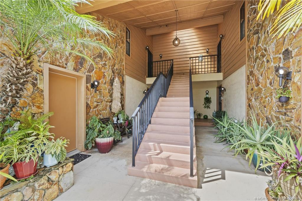 Entry stairs.
