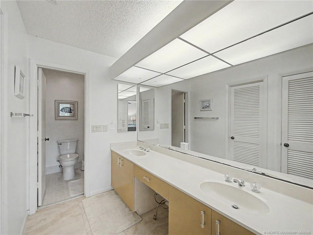 Photo 8 at 3382 SW Bobalink Way, Palm City
