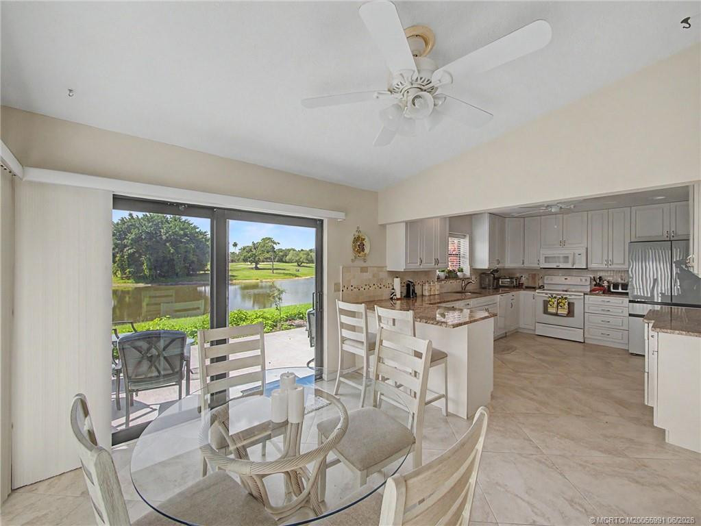Photo 4 at 3382 SW Bobalink Way, Palm City