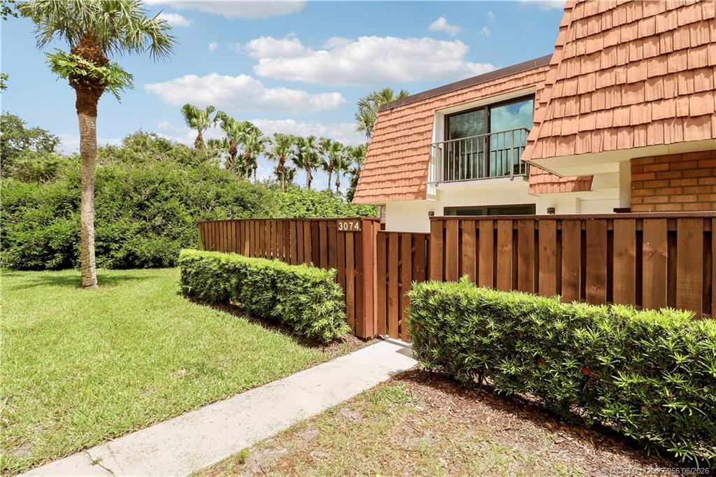 Photo 2 at 3074 SW Sunset Trace Circle, Palm City