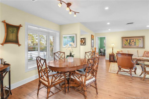 Beautiful Bay Window off Dining Room