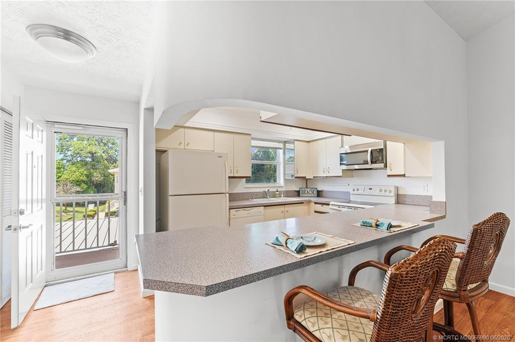 2950 SE Ocean Boulevard 120-6, Stuart – Condominium for rent