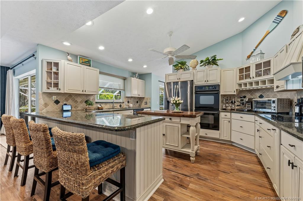 972 SW Hunt Club Circle, Palm City FL - photo 12 of 34