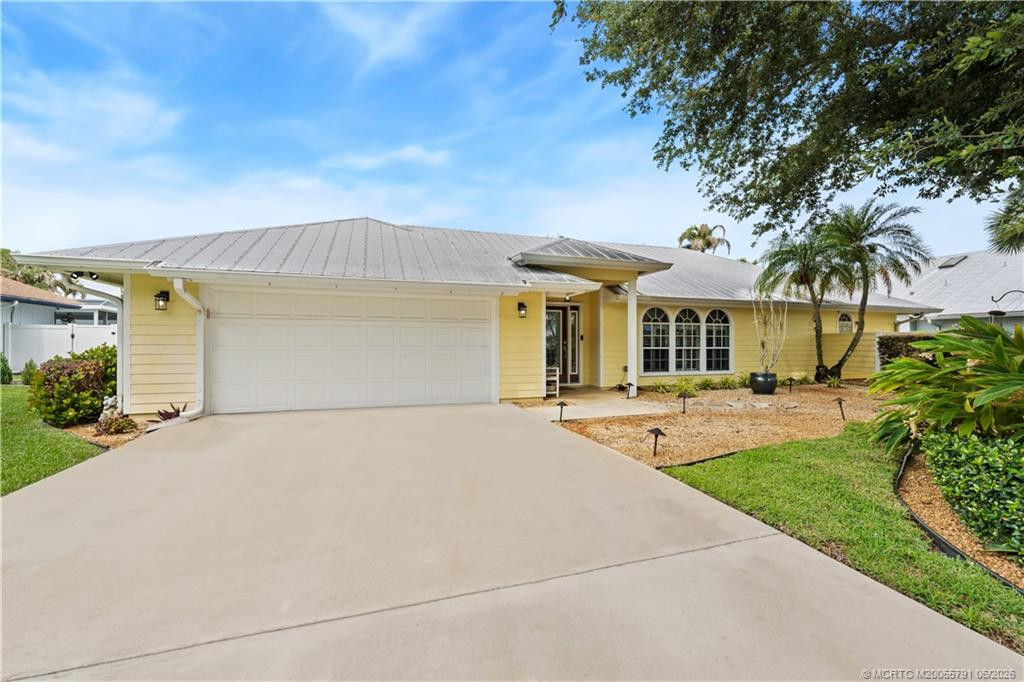 972 SW Hunt Club Circle, Palm City FL - photo 24 of 34
