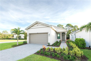 104 SE Strada Cervaro, Port St. Lucie, FL 34952
