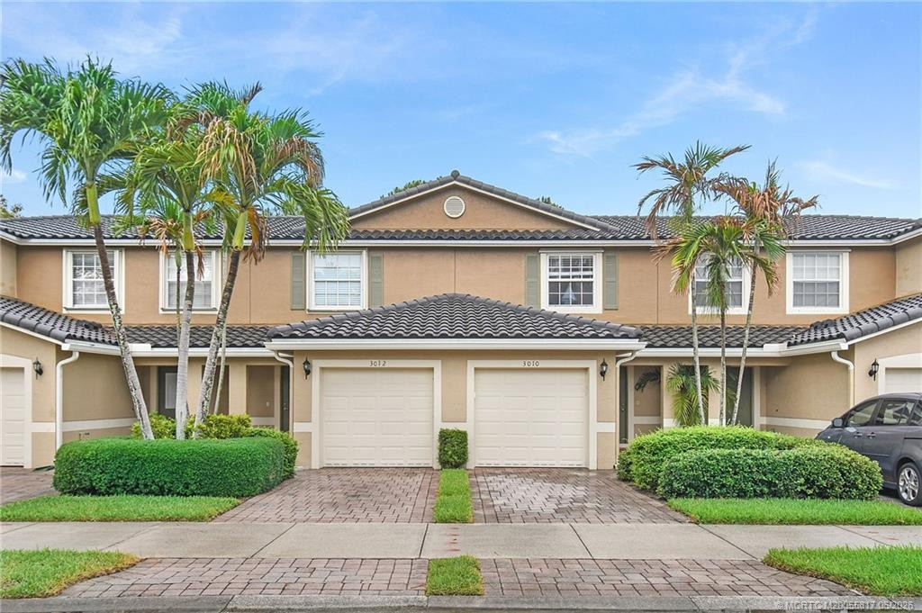 3010 SE Lexington Lakes Drive, Stuart – Townhouse for sale