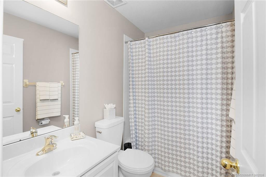 Guest Suite Bathroom