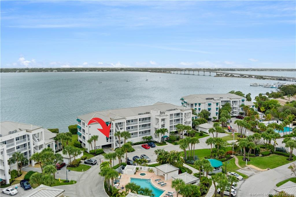 Photo 4 at 164 NE Edgewater Drive 2106, Stuart