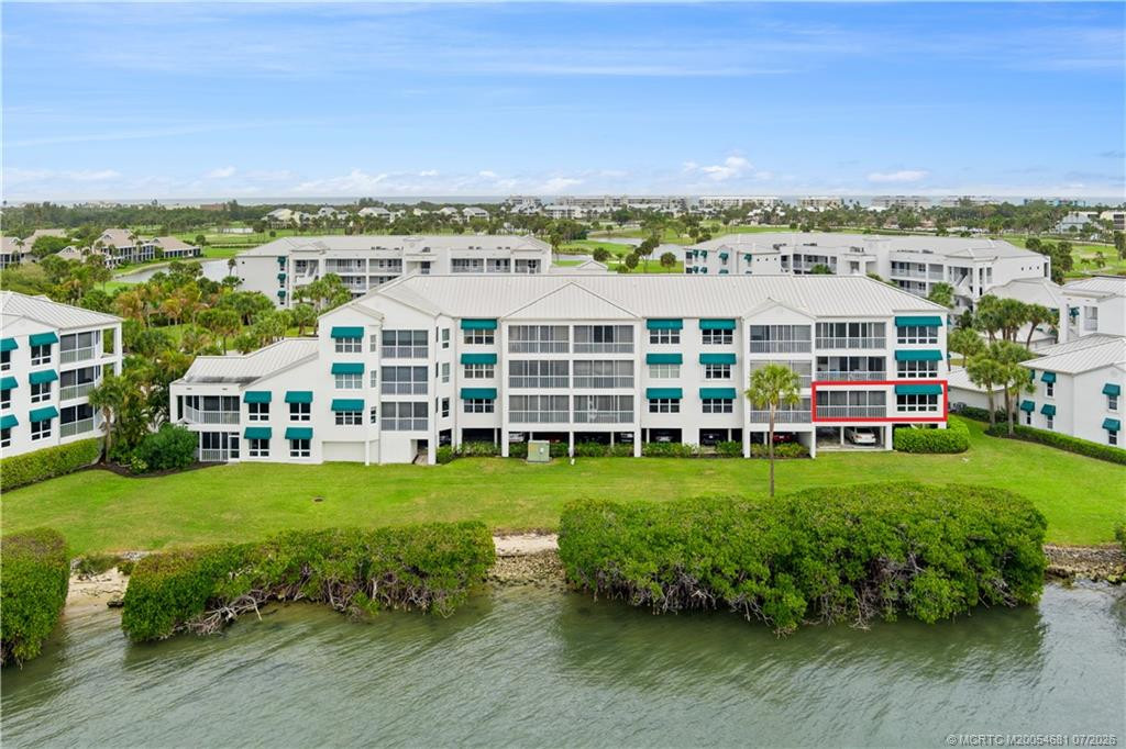 Photo 5 at 164 NE Edgewater Drive 2106, Stuart