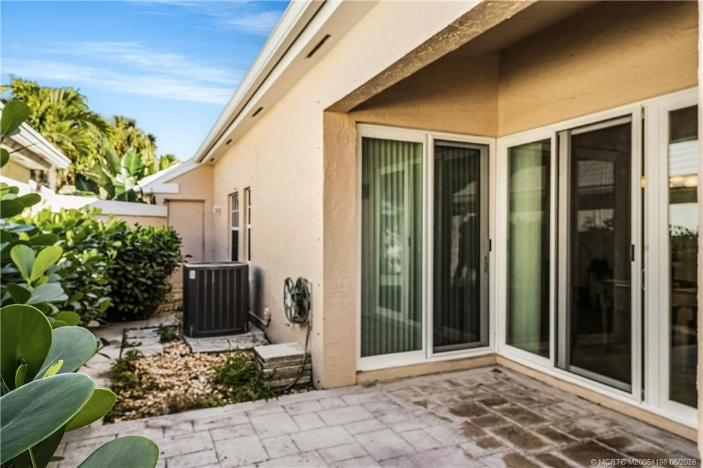 58 Windsor Lane, Palm Beach Gardens FL - photo 14 of 20