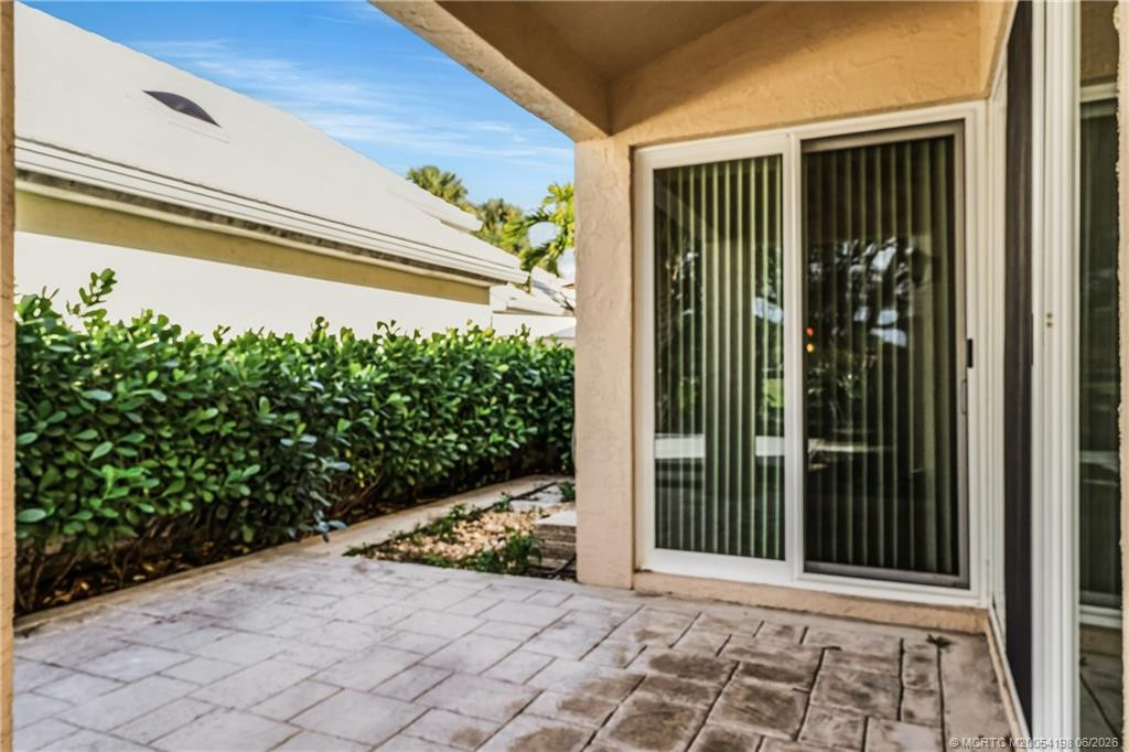 58 Windsor Lane, Palm Beach Gardens FL - photo 15 of 20