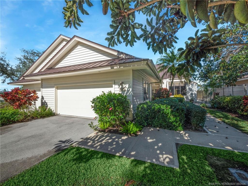 5011 SE Brandywine Way, Stuart – Villa for sale