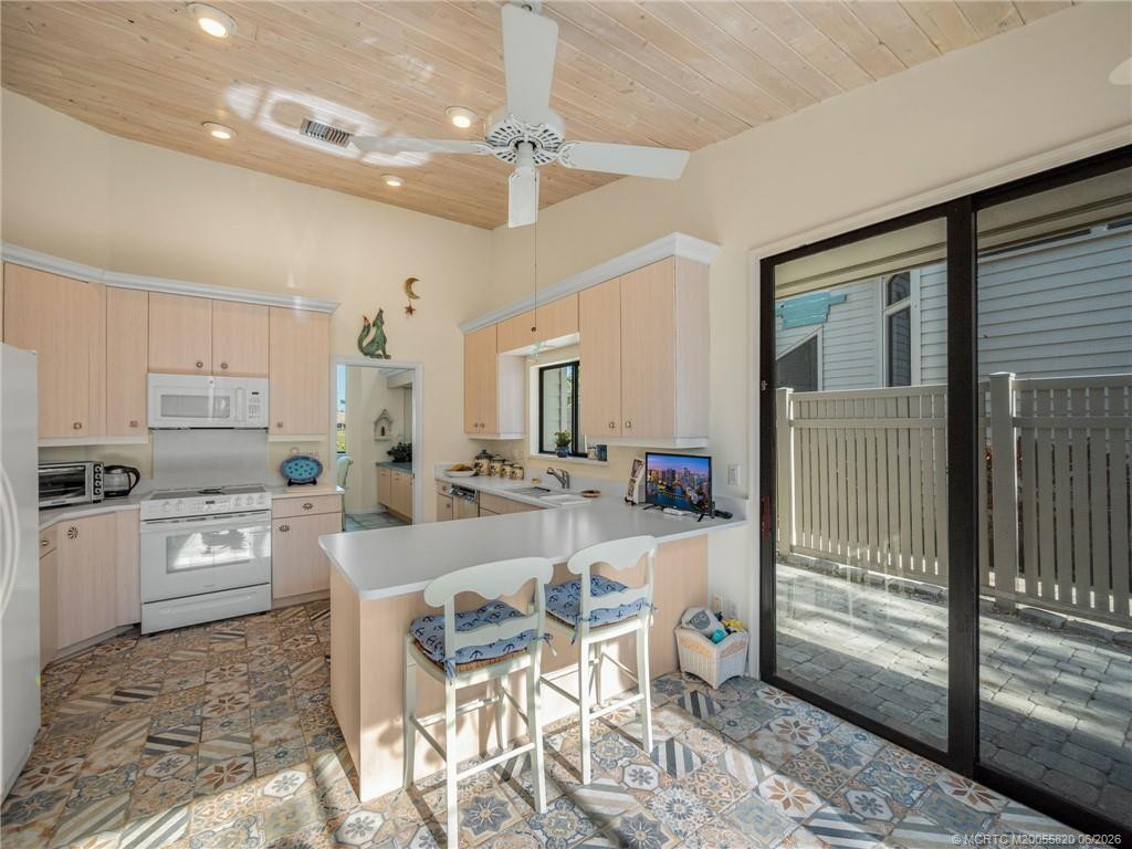 Photo 8 at 5011 SE Brandywine Way, Stuart