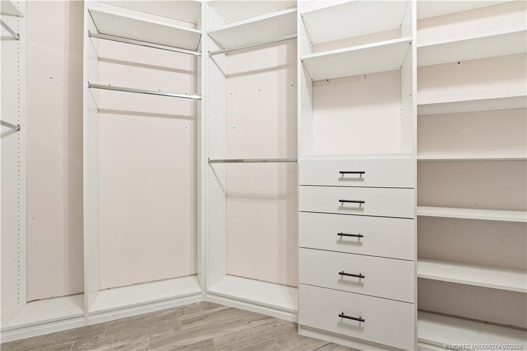 Custom Closets