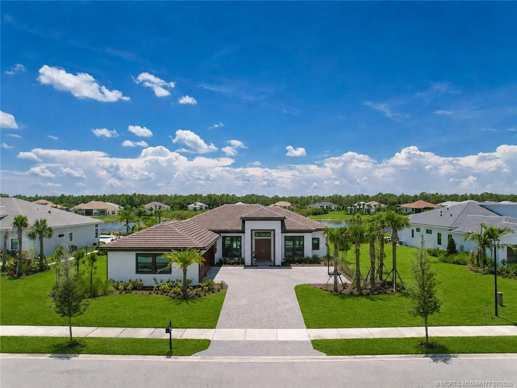 Photo 2 at 2044 SW English Garden Drive, Palm City