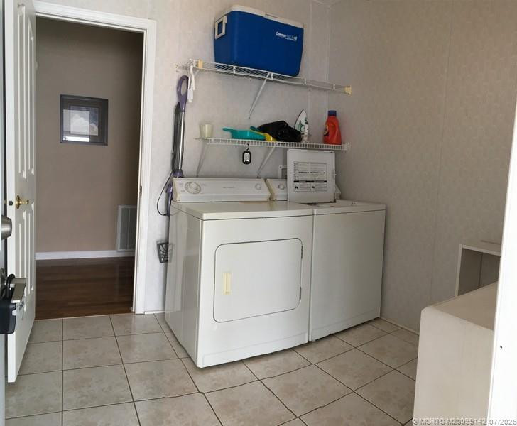 LAUNDRY ROOMG