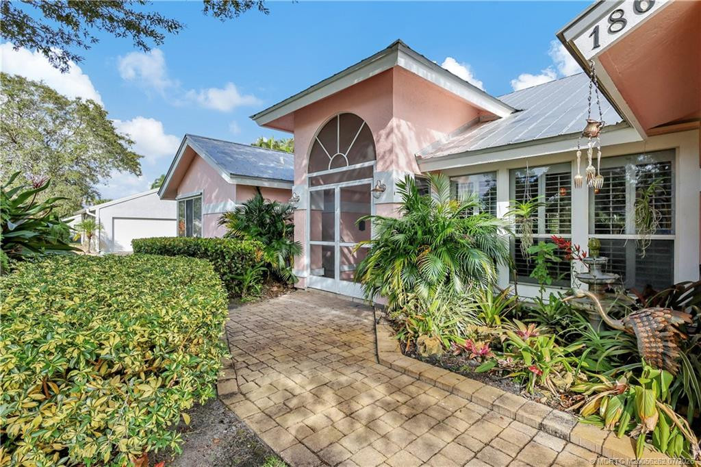 1863 NW 22nd Street, Stuart – Single Family Residence for sale