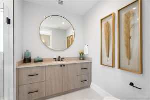 1st level bathroom